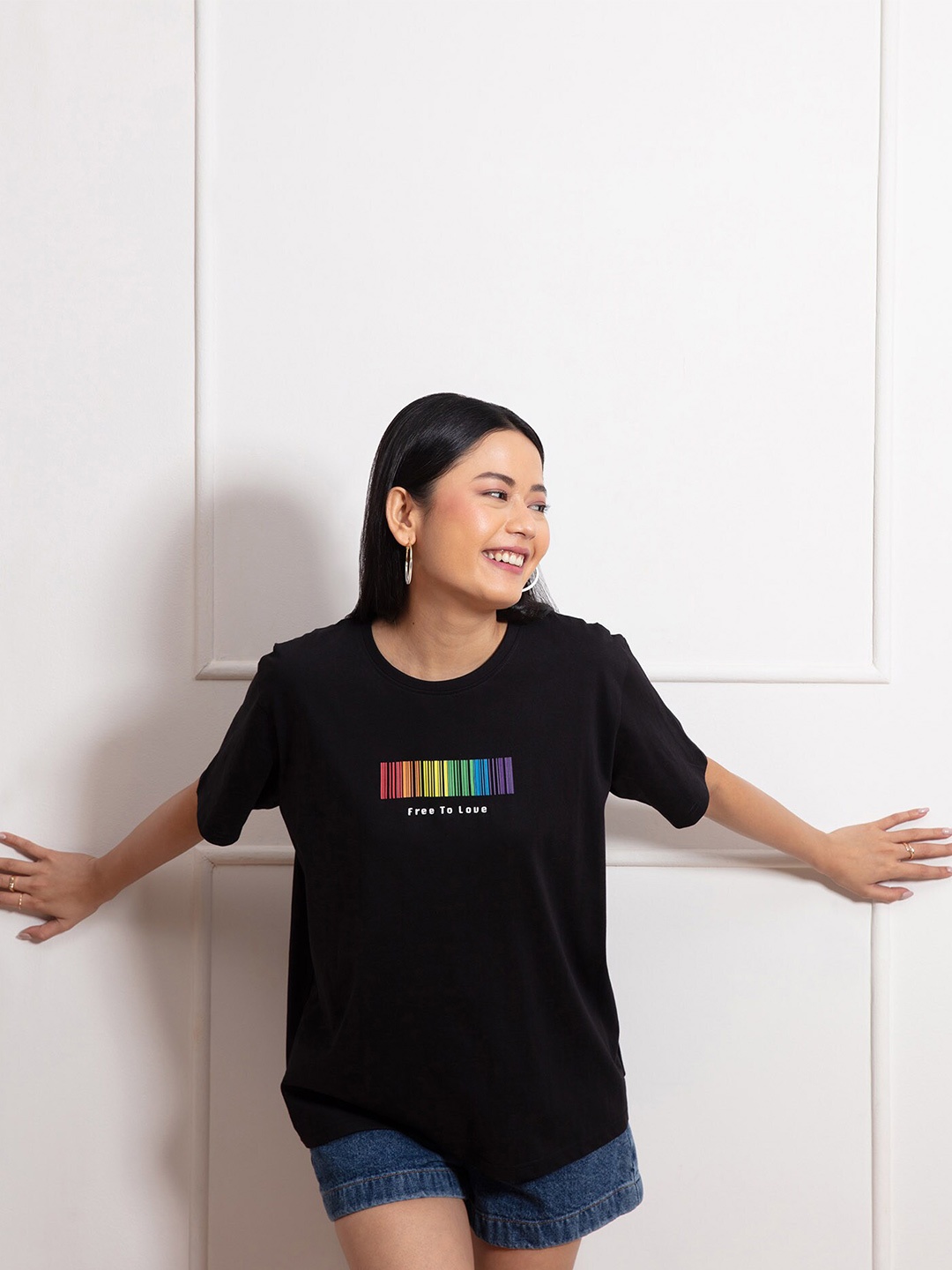 

20Dresses Women Black Typography Applique Oversized T-shirt