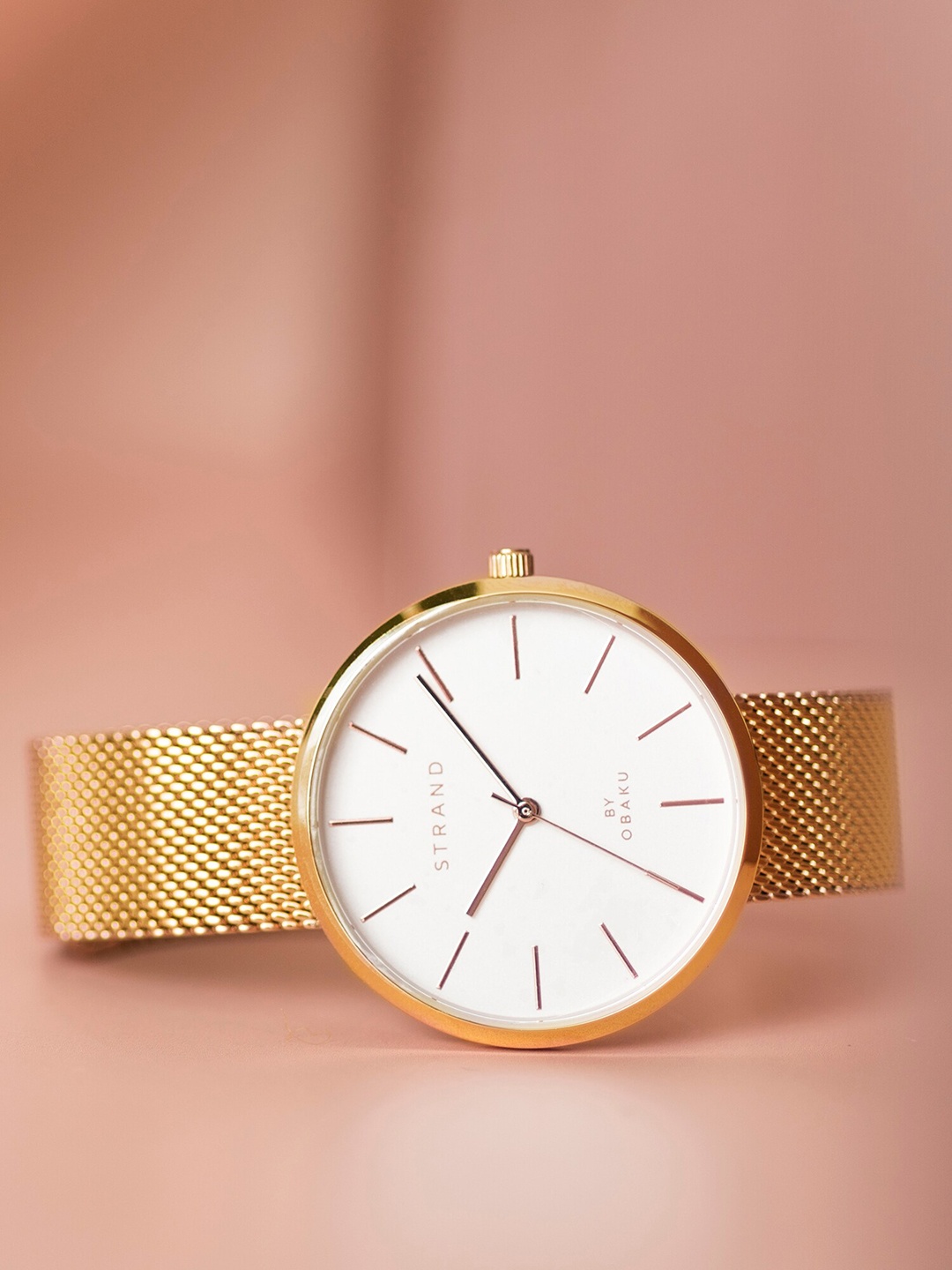 

STRAND BY OBAKU Women Silver-Toned Brass Patterned Dial & Gold Toned Stainless Steel Bracelet Style Straps Watch