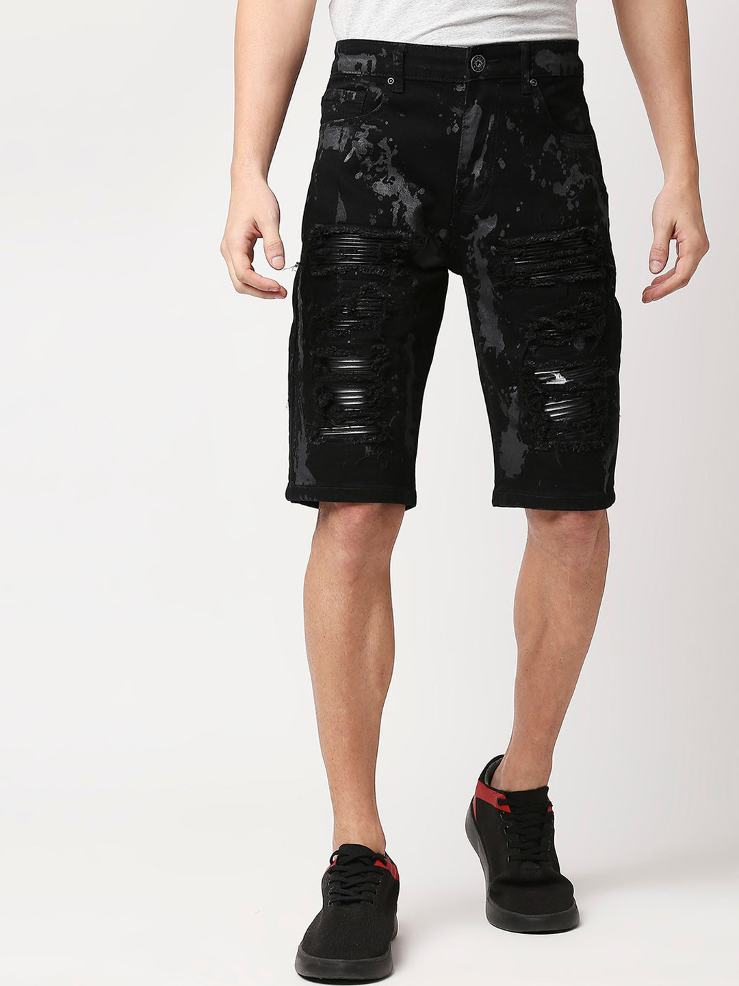 

WAIMEA Men Black Printed Skinny Fit Outdoor Shorts