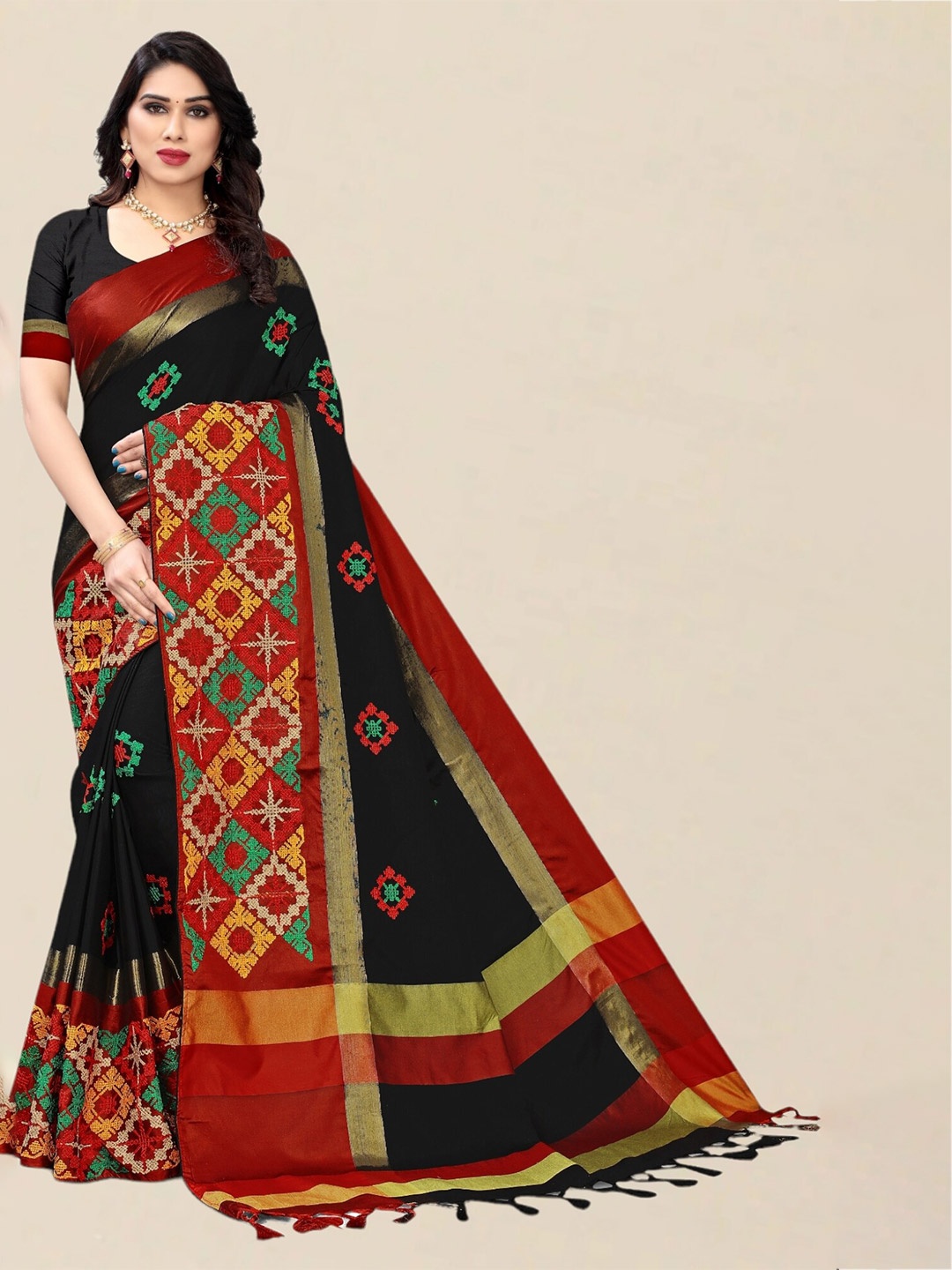 

SERONA FABRICS Black & Red Embellished Kutchi Embroidery Silk Cotton Saree