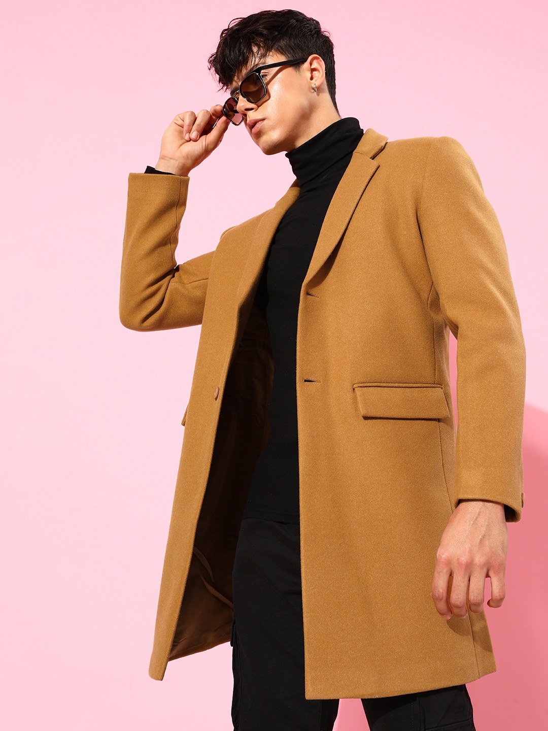 

The Roadster Lifestyle Co. Men Solid Notched-Lapel Regular Fit Leather Overcoat, Tan