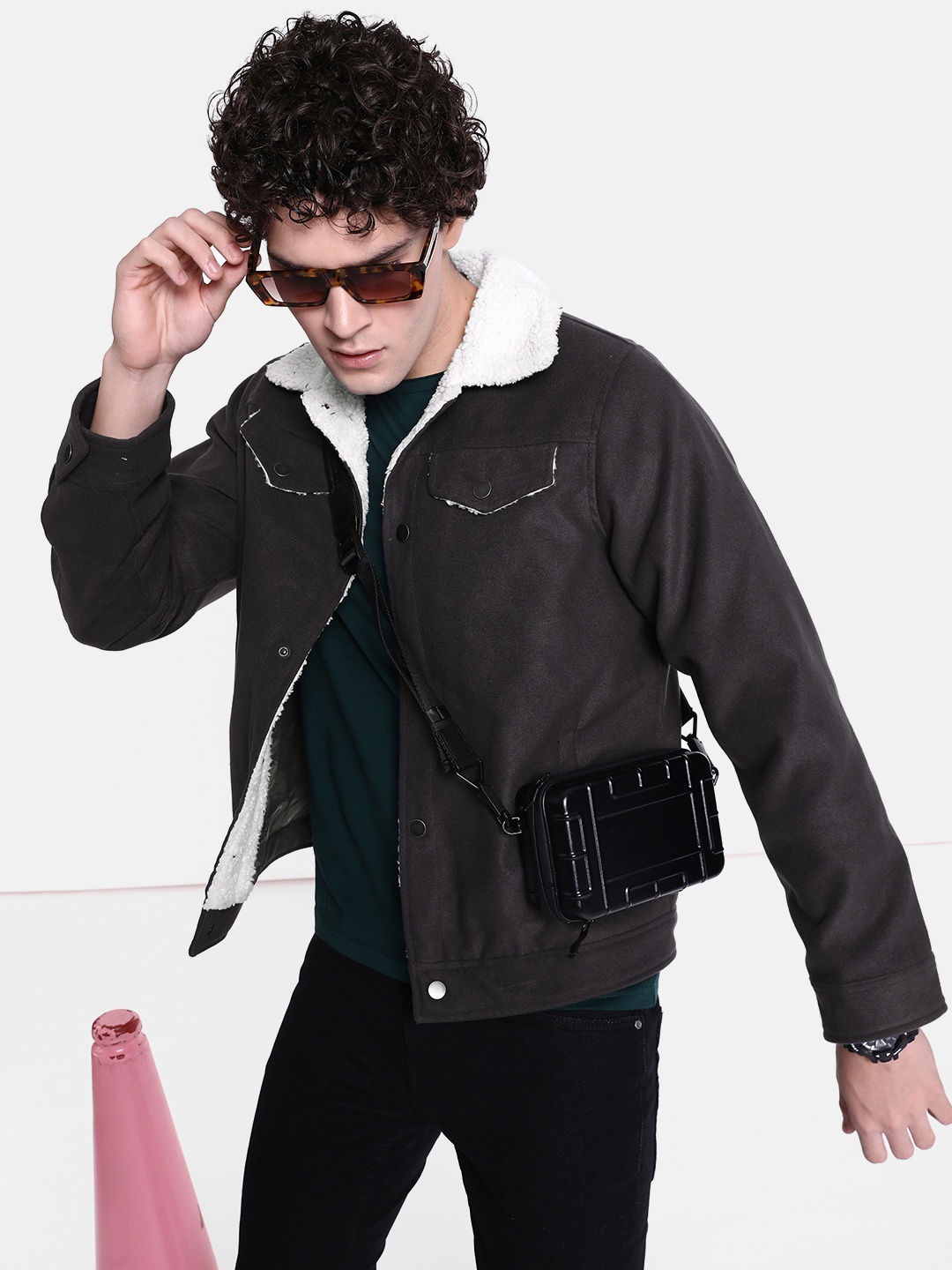

The Roadster Lifestyle Co. Men Shiny Grey Dusty Winters Soft Focus Parka Jacket