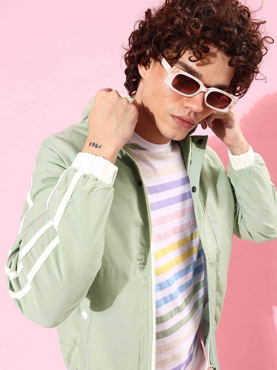 

The Roadster Lifestyle Co. Men Green Solid Hooded Bomber Jacket