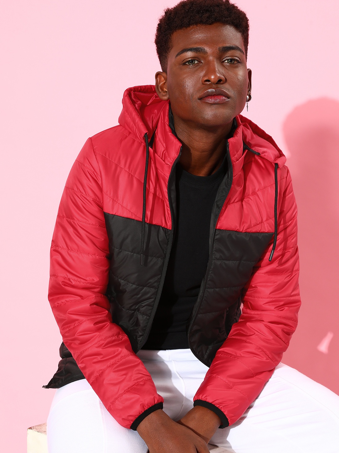 

The Roadster Lifestyle Co. Men Red & Black Colourblocked The Great Outdoors Padded Jacket