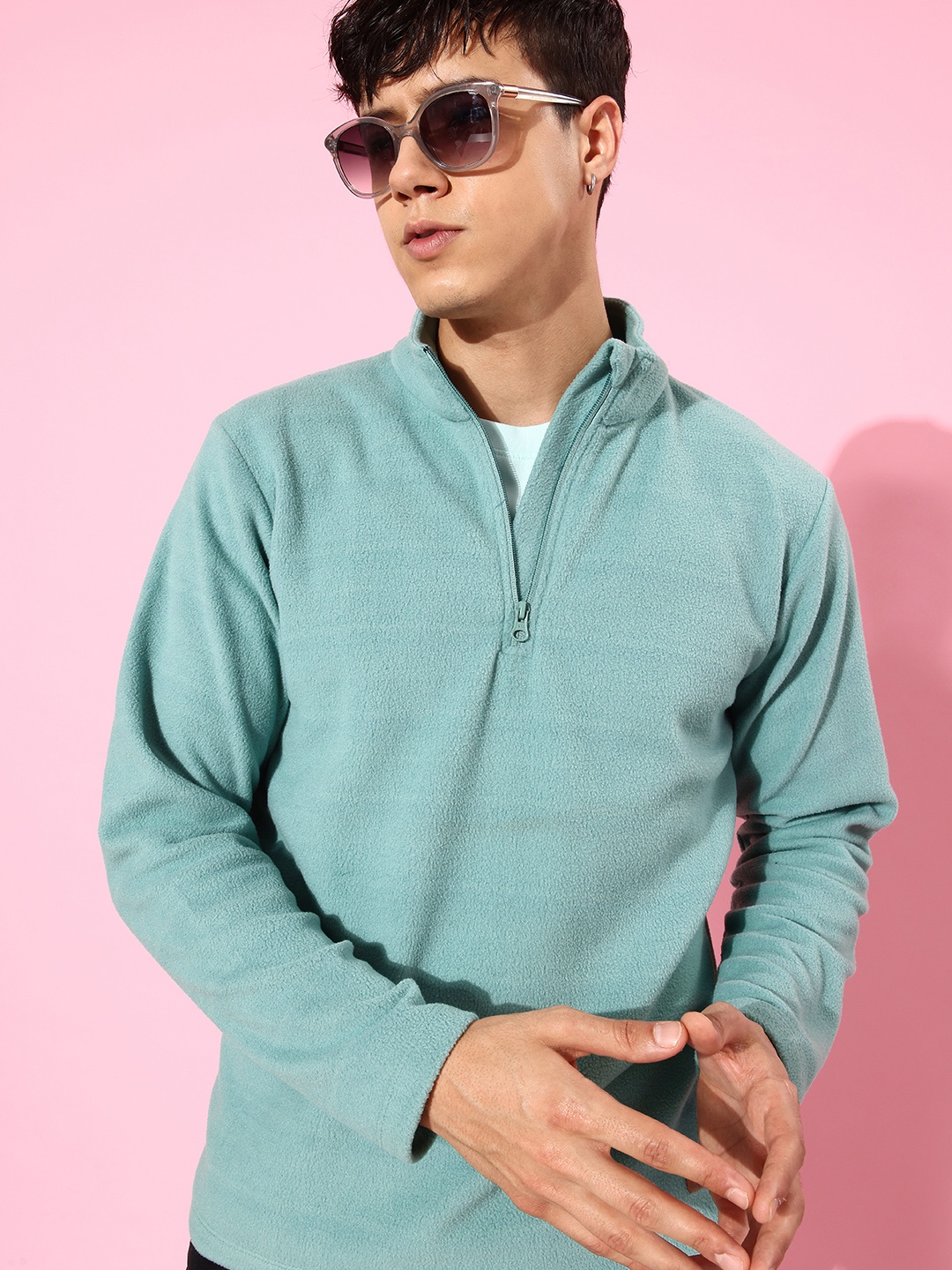 

The Roadster Life Co. Men Mock Collar Long Sleeves Half-Zip Closure Sweatshirt, Blue