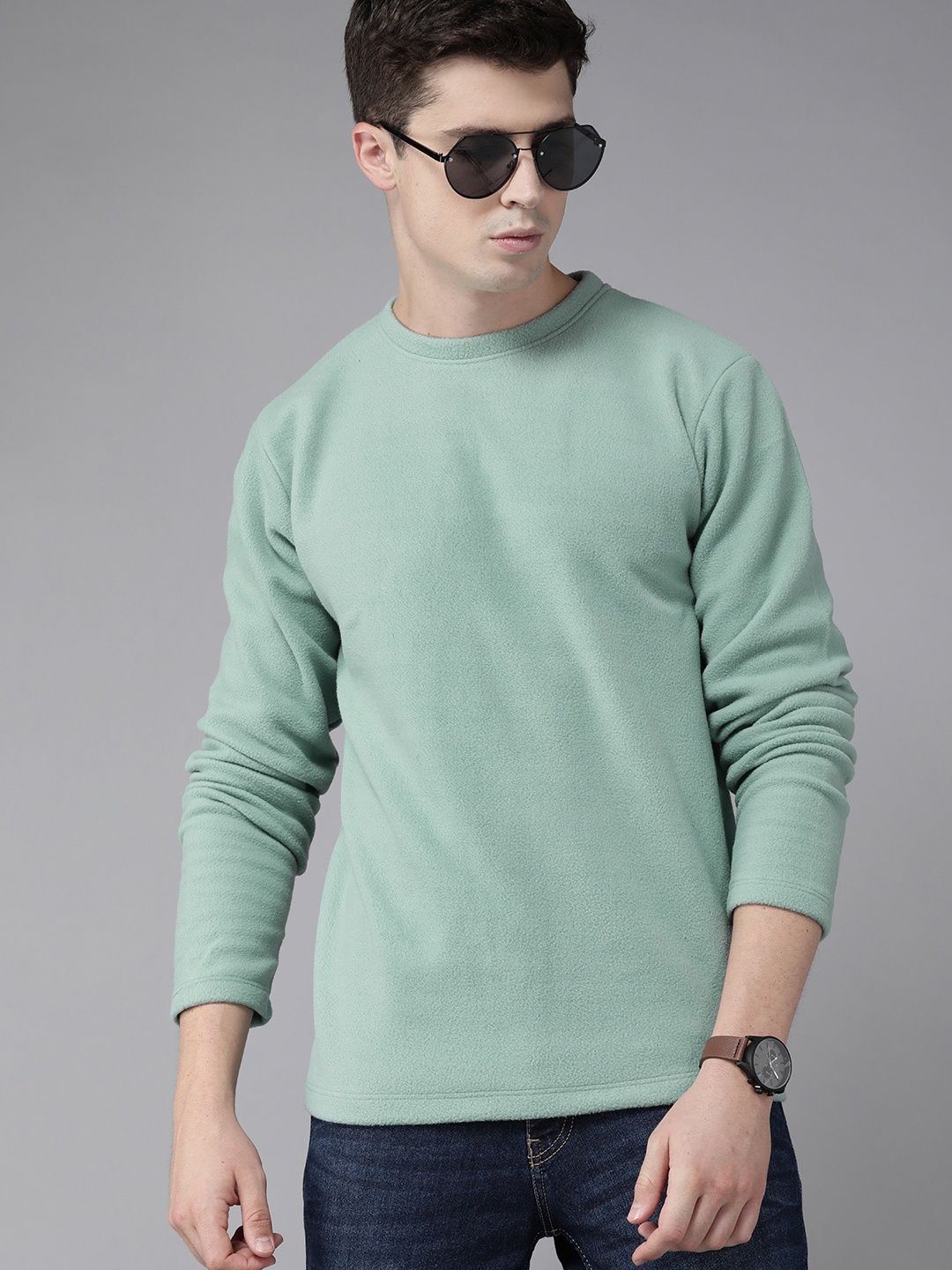 

The Roadster Lifestyle Co. Men Sea Green Solid Pure Cotton Sweatshirt