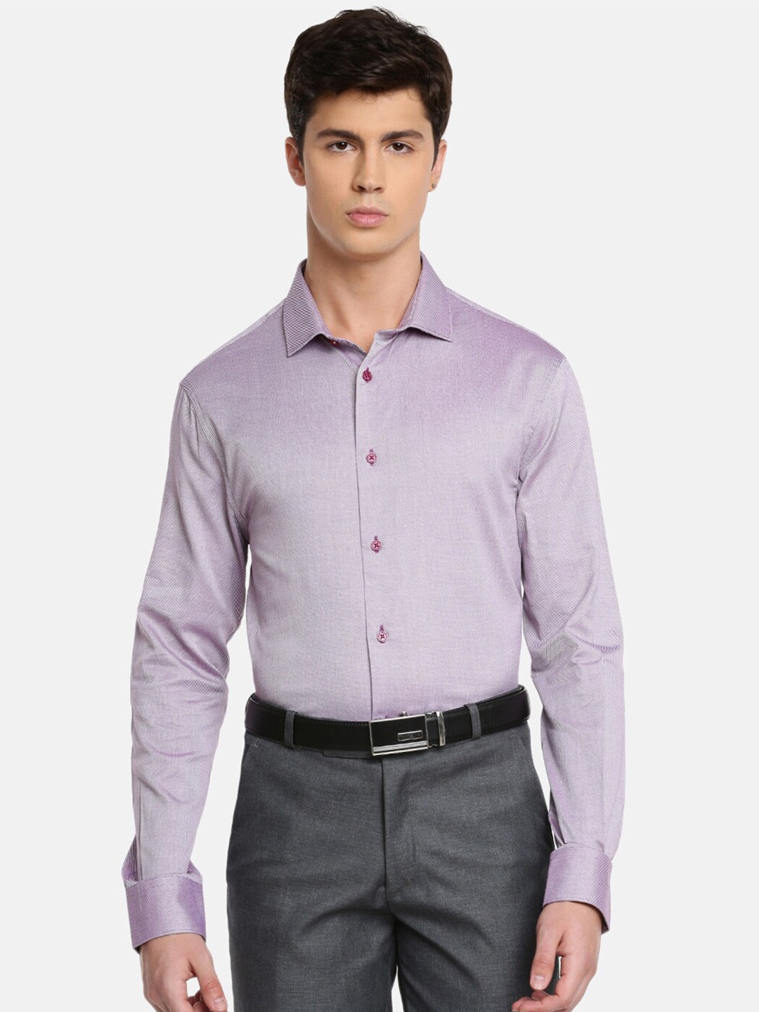 

Celio Men Red Slim Fit Casual Shirt