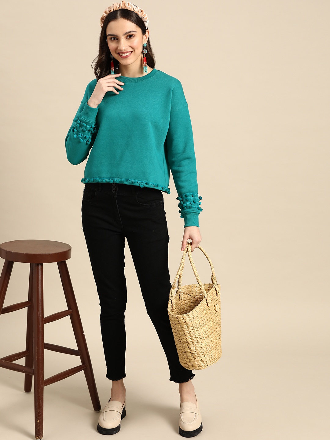 

Sangria Women Teal Green Solid Pom-Pom Detail Sweatshirt