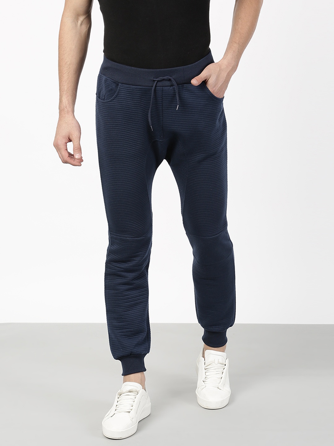 

ether Men Navy Regular Fit Self Design Joggers, Navy blue
