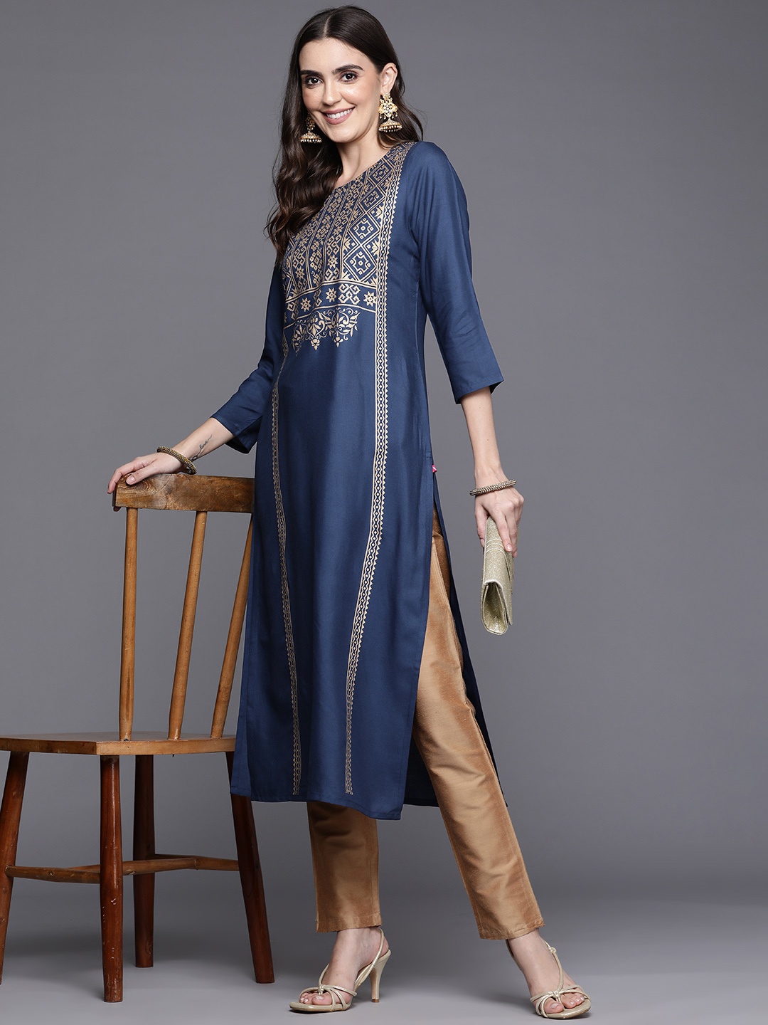 

Varanga Women Navy Blue & Gold-Toned Printed Kurta