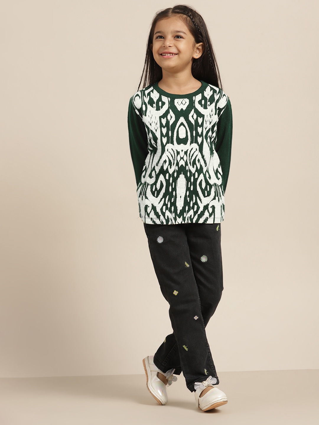 

Sangria Girls Green & Off White Ethnic Motifs Print Pullover