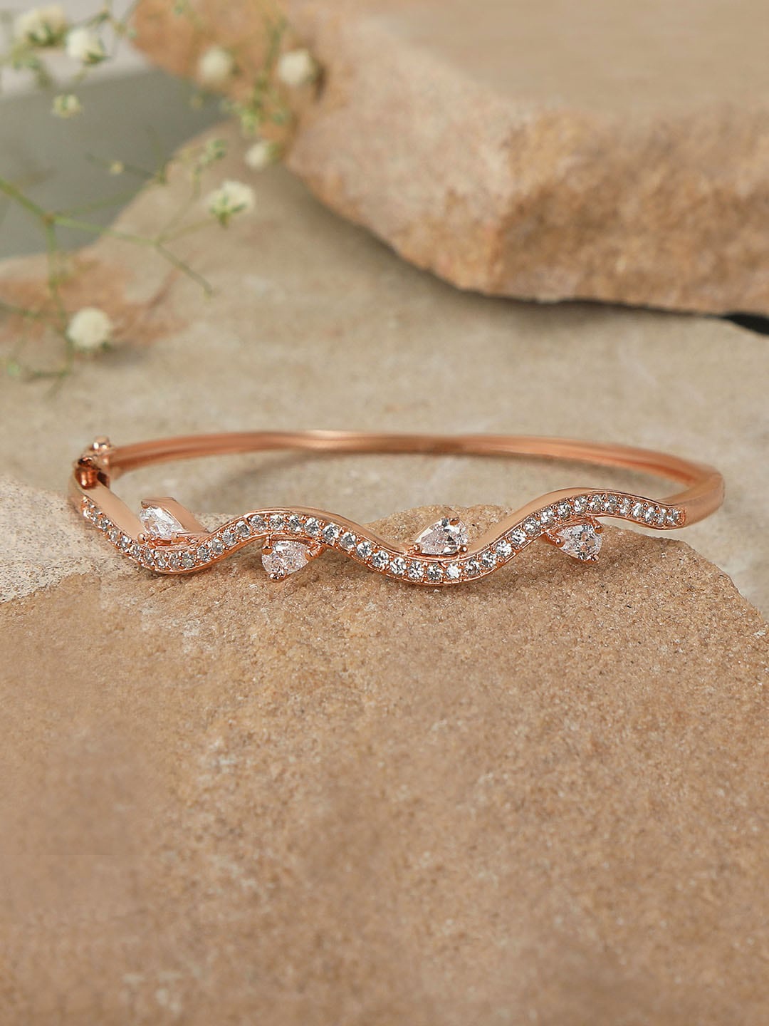 

AccessHer Women Rose Gold Bracelet