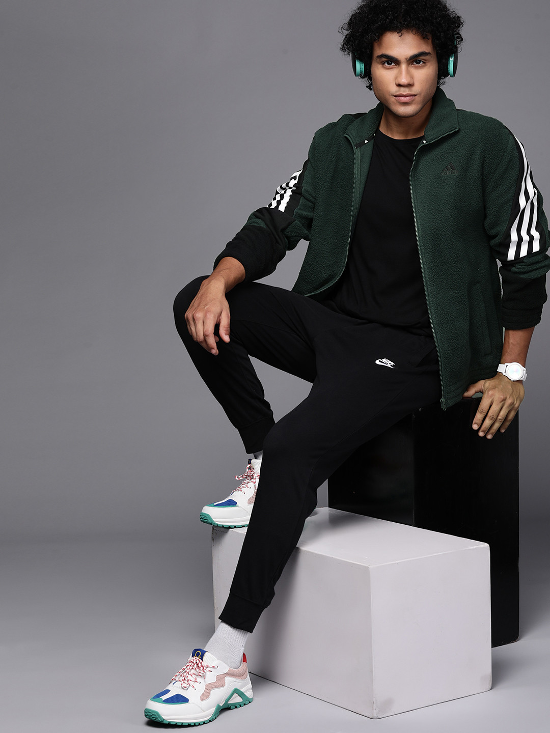 

ADIDAS Men Green Fleece Winter Sporty Jacket
