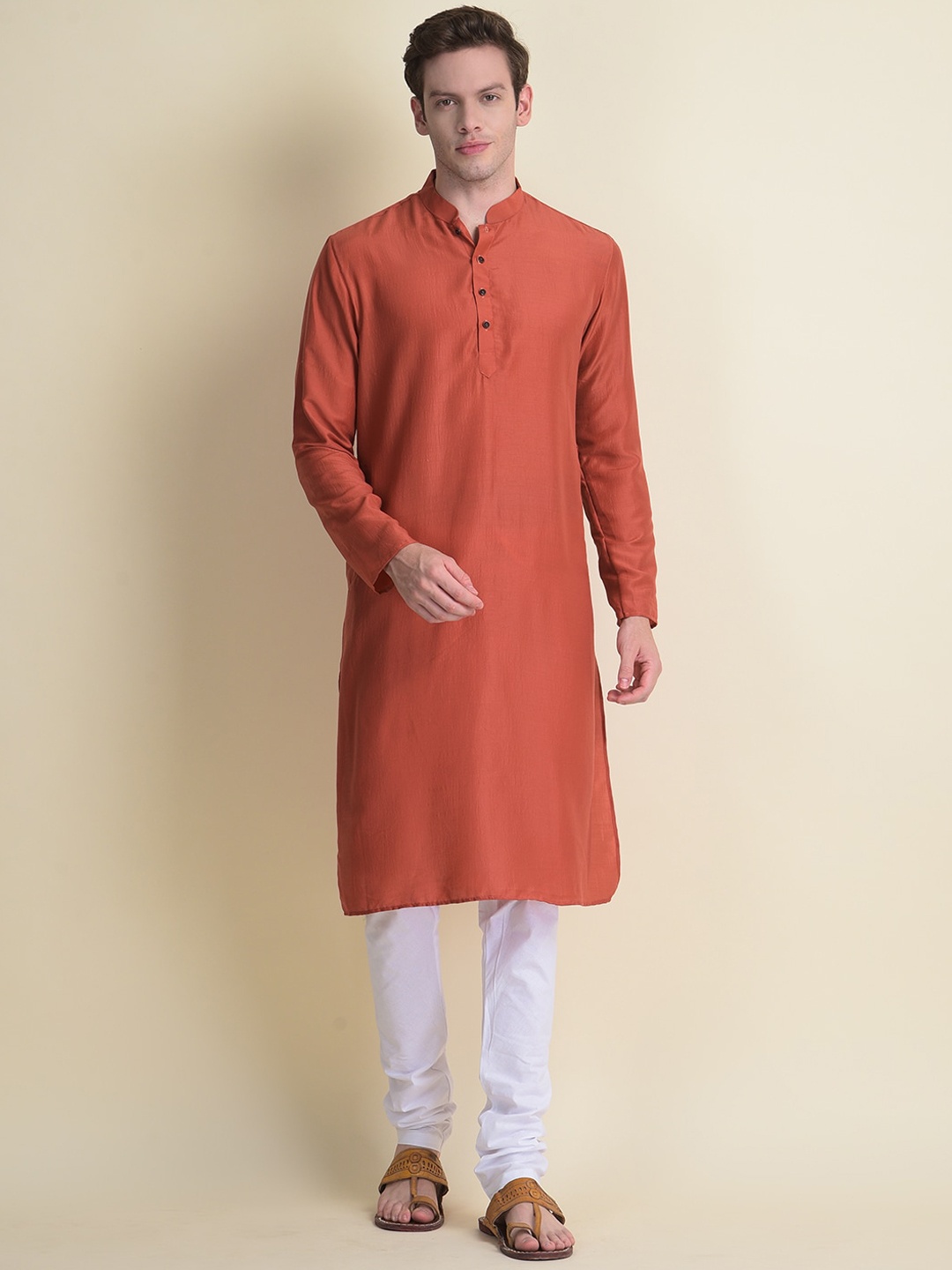 

NAMASKAR Men Red Thread Work Kurta