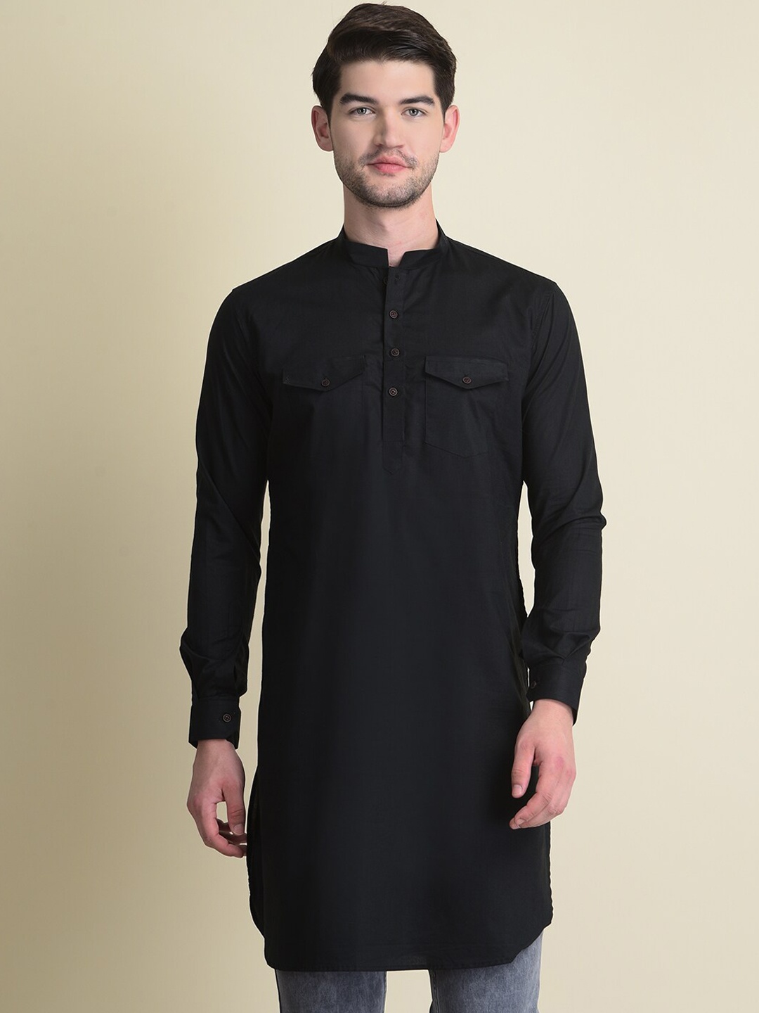 

NAMASKAR Men Black Cotton Solid Pathani Kurta