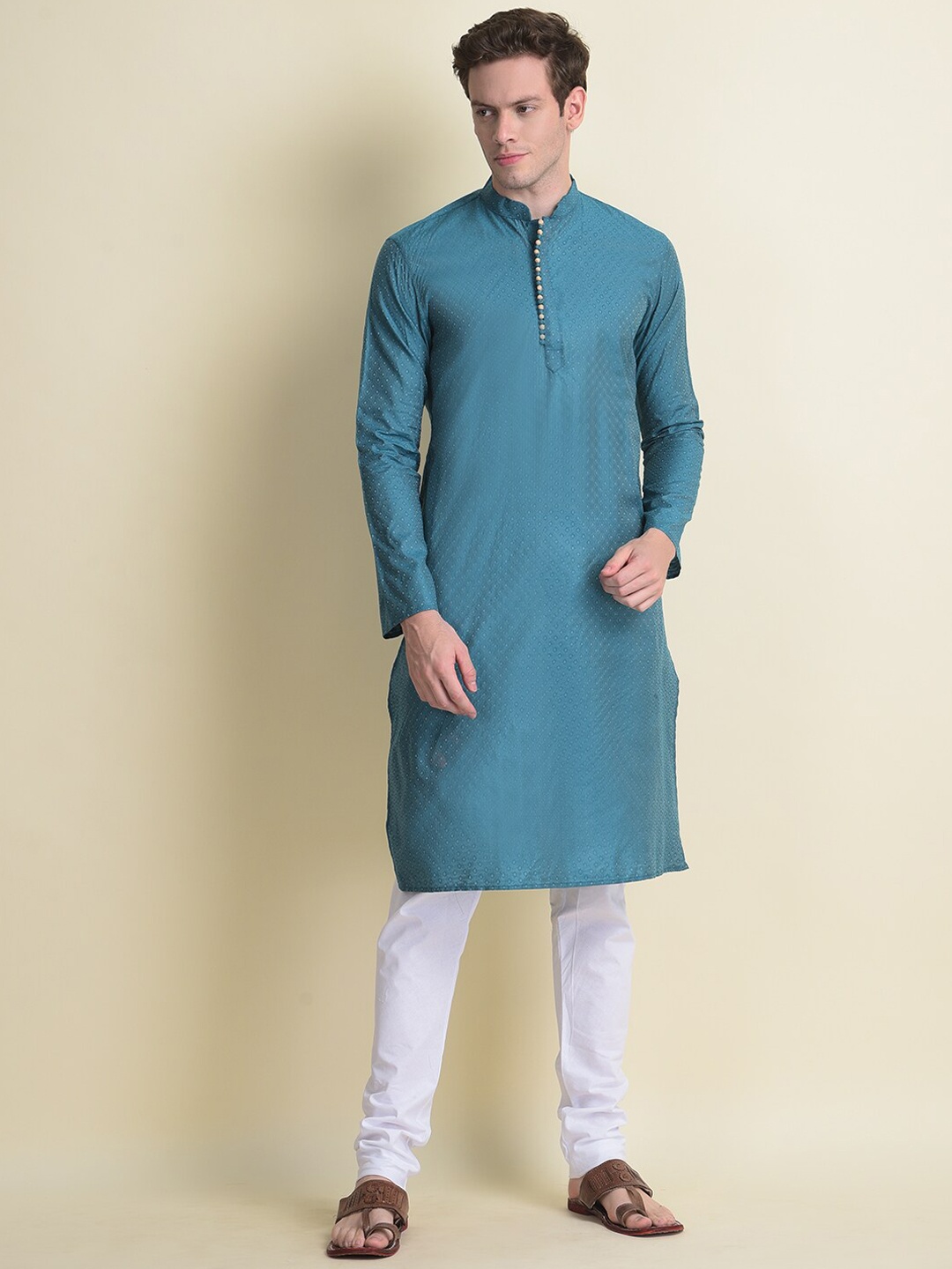 

NAMASKAR Men Green Printed Cotton Kurta