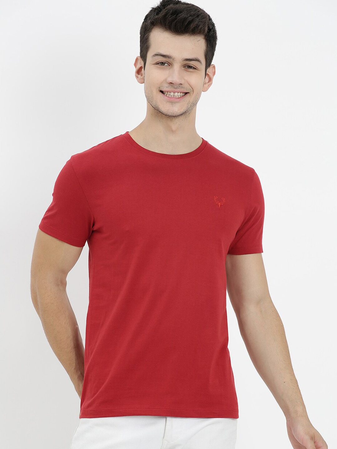 

V2 Value & Variety Men Red T-shirt