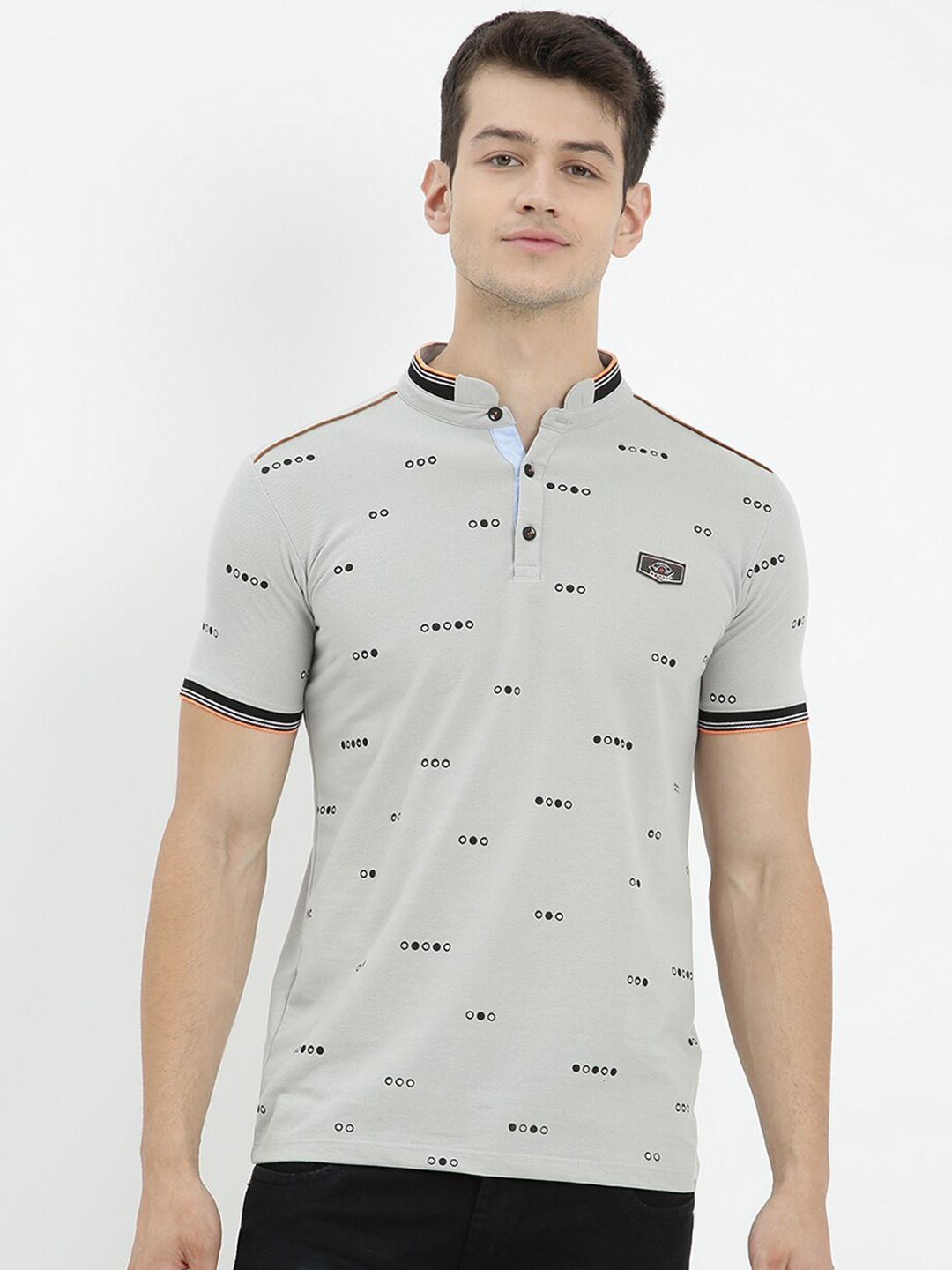 

V2 Value & Variety Men Grey Polo Collar T-shirt