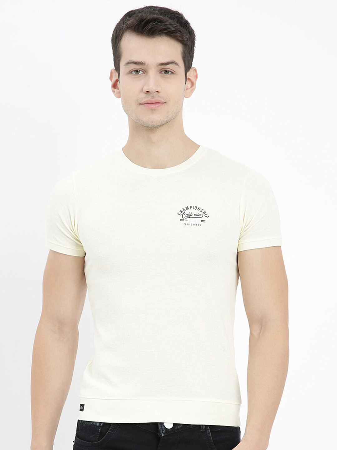 

V2 Value & Variety Men Yellow Applique T-shirt