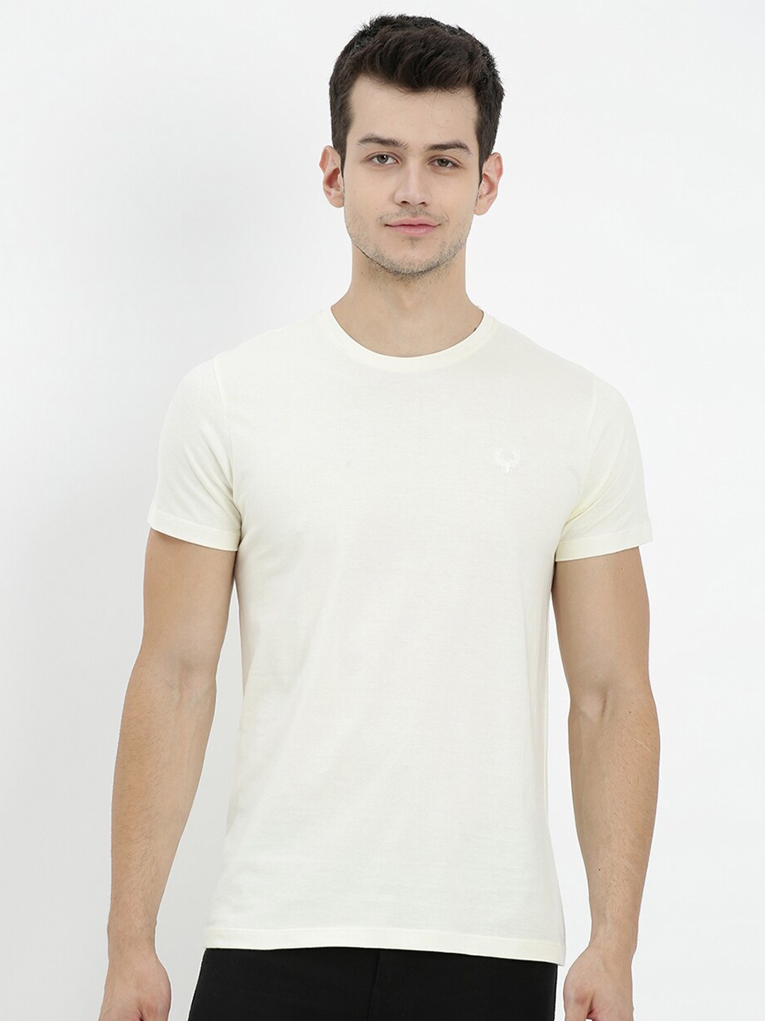 

V2 Value & Variety Men White T-shirt