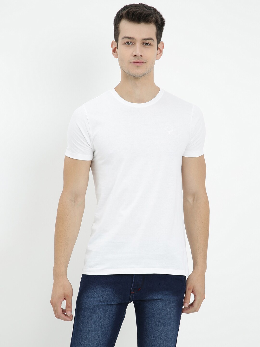 

V2 Value & Variety Men White V-Neck T-shirt