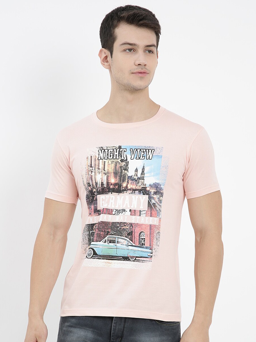 

V2 Value & Variety Men Peach-Coloured Printed Applique T-shirt