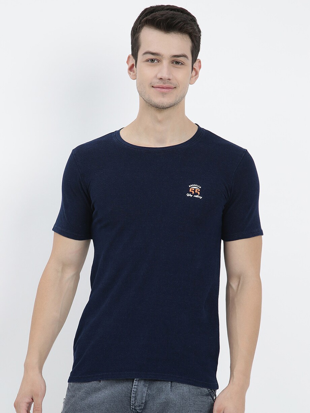 

V2 Value & Variety Men Blue T-shirt