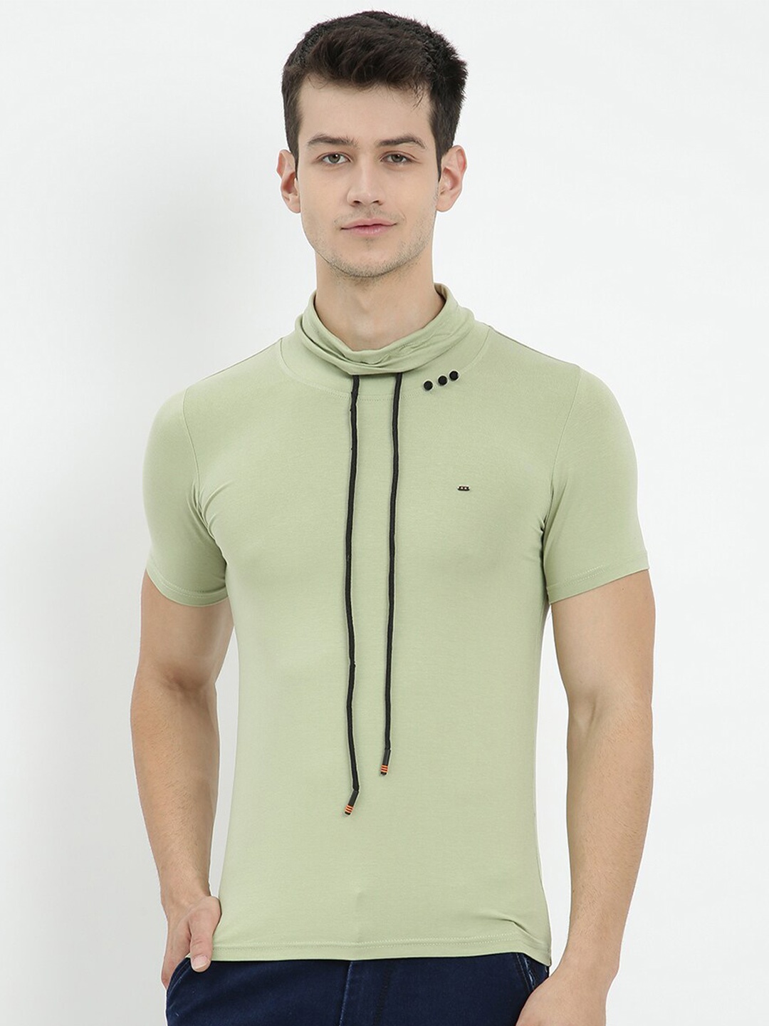 

V2 Value & Variety Men Green T-shirt