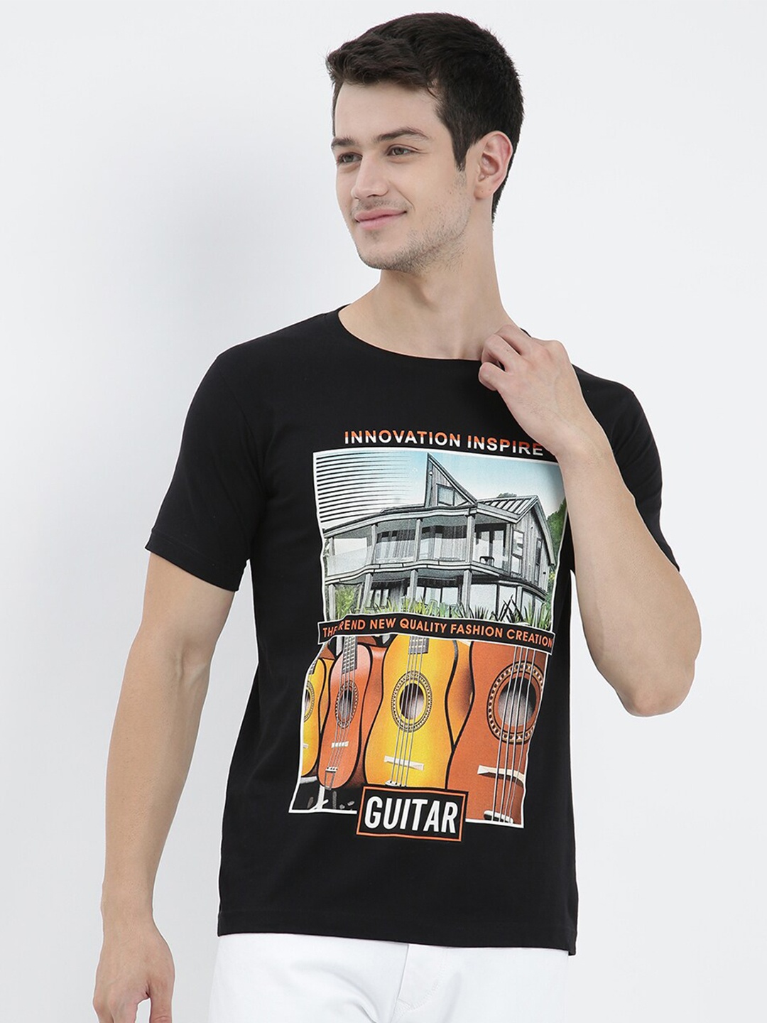 

V2 Value & Variety Men Black T-shirt