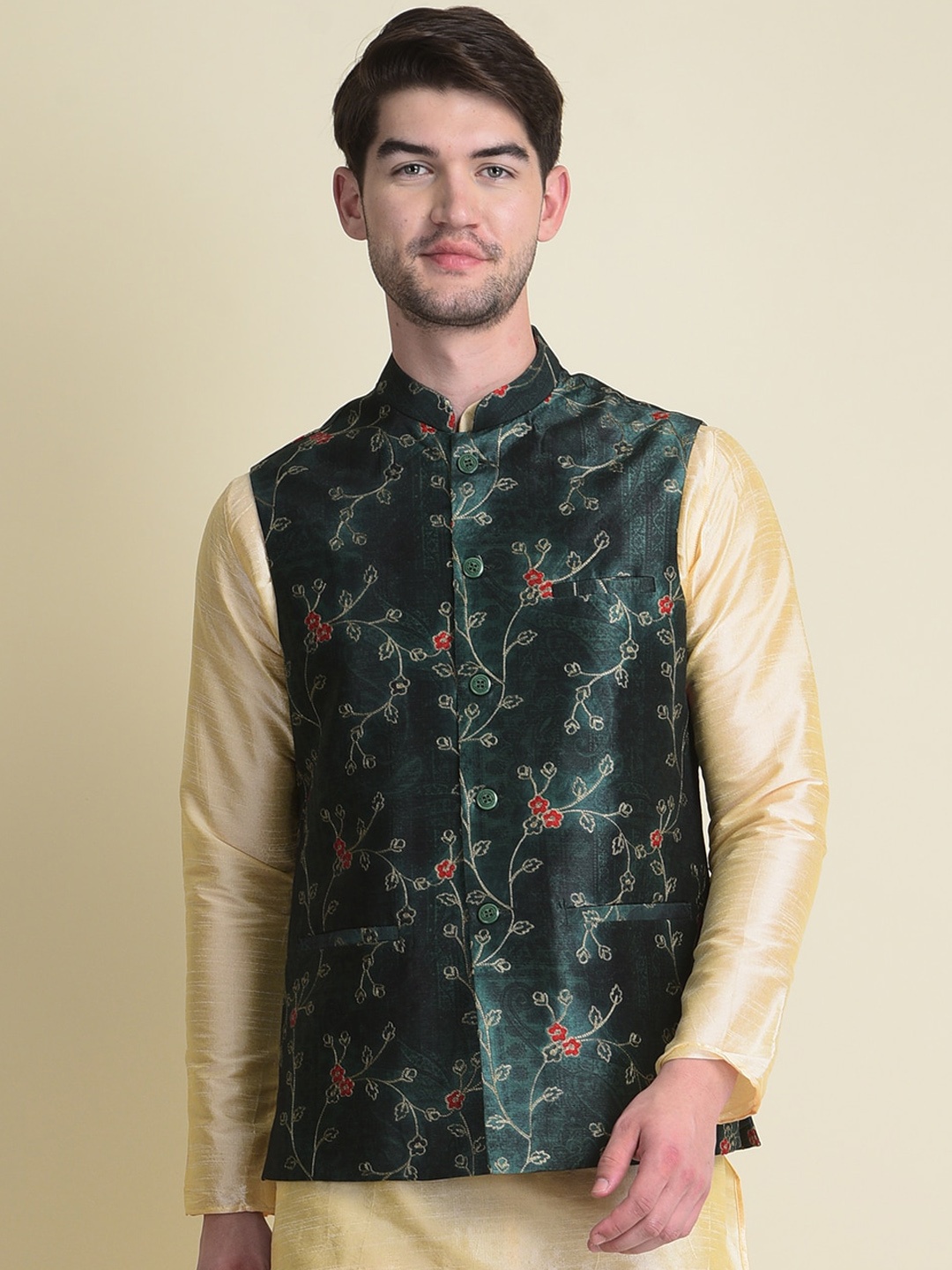 

NAMASKAR Men Green Nehru Printed Jackets