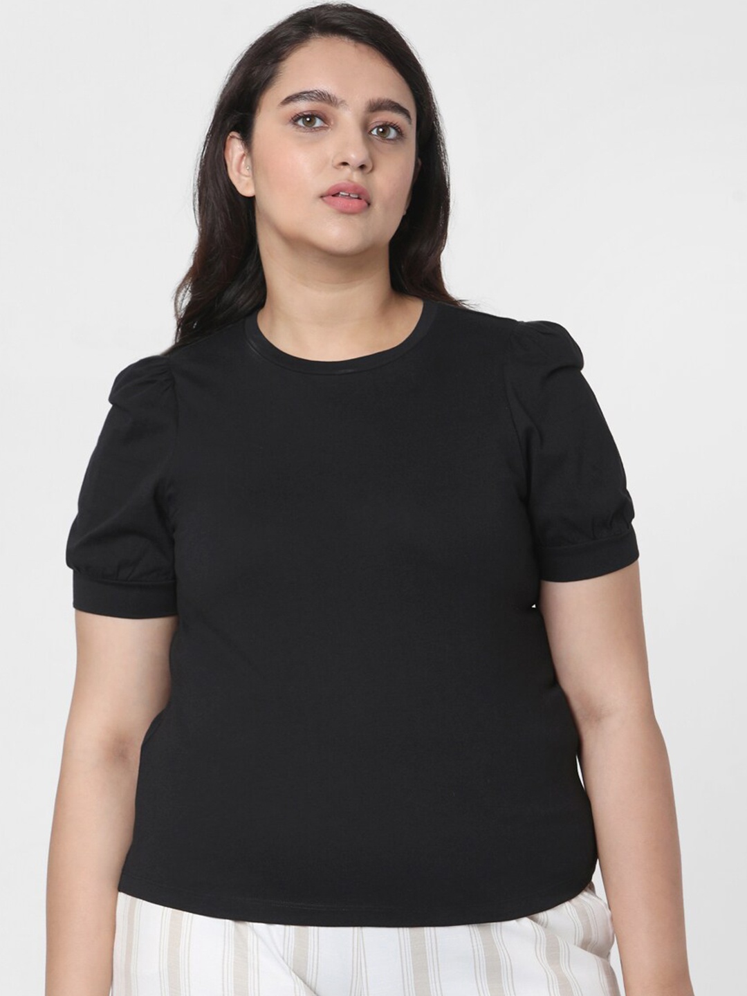 

VERO MODA CURVE Women Black Solid Top