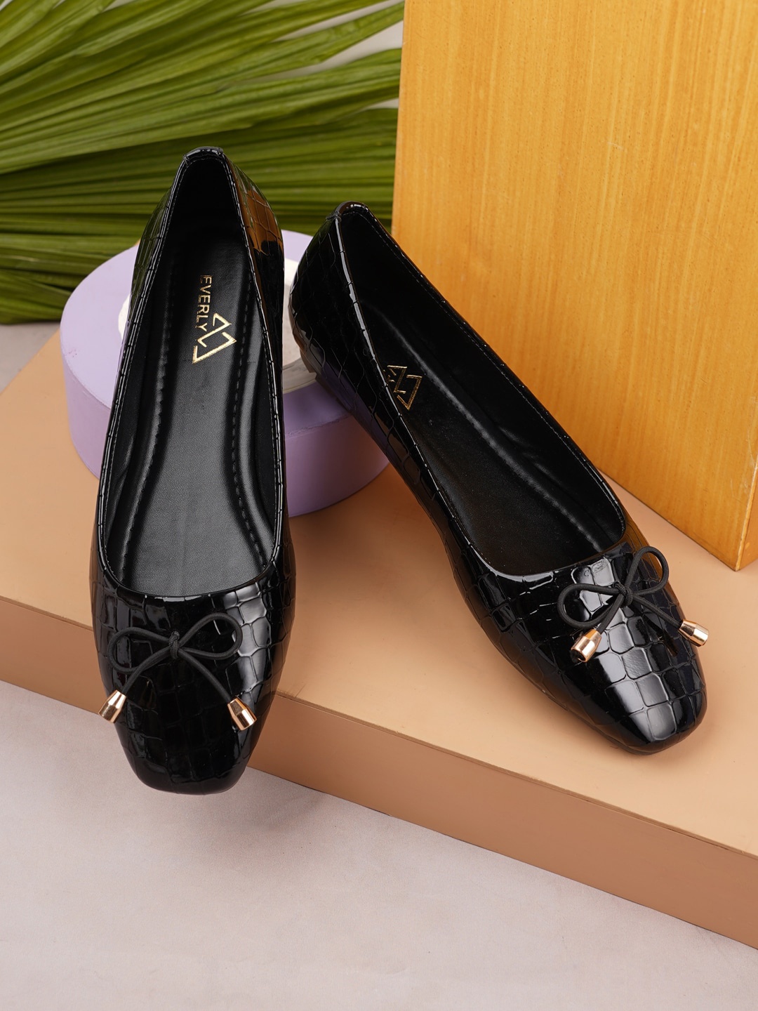 

EVERLY Women Black Printed Ethnic Ballerinas with Bows Flats