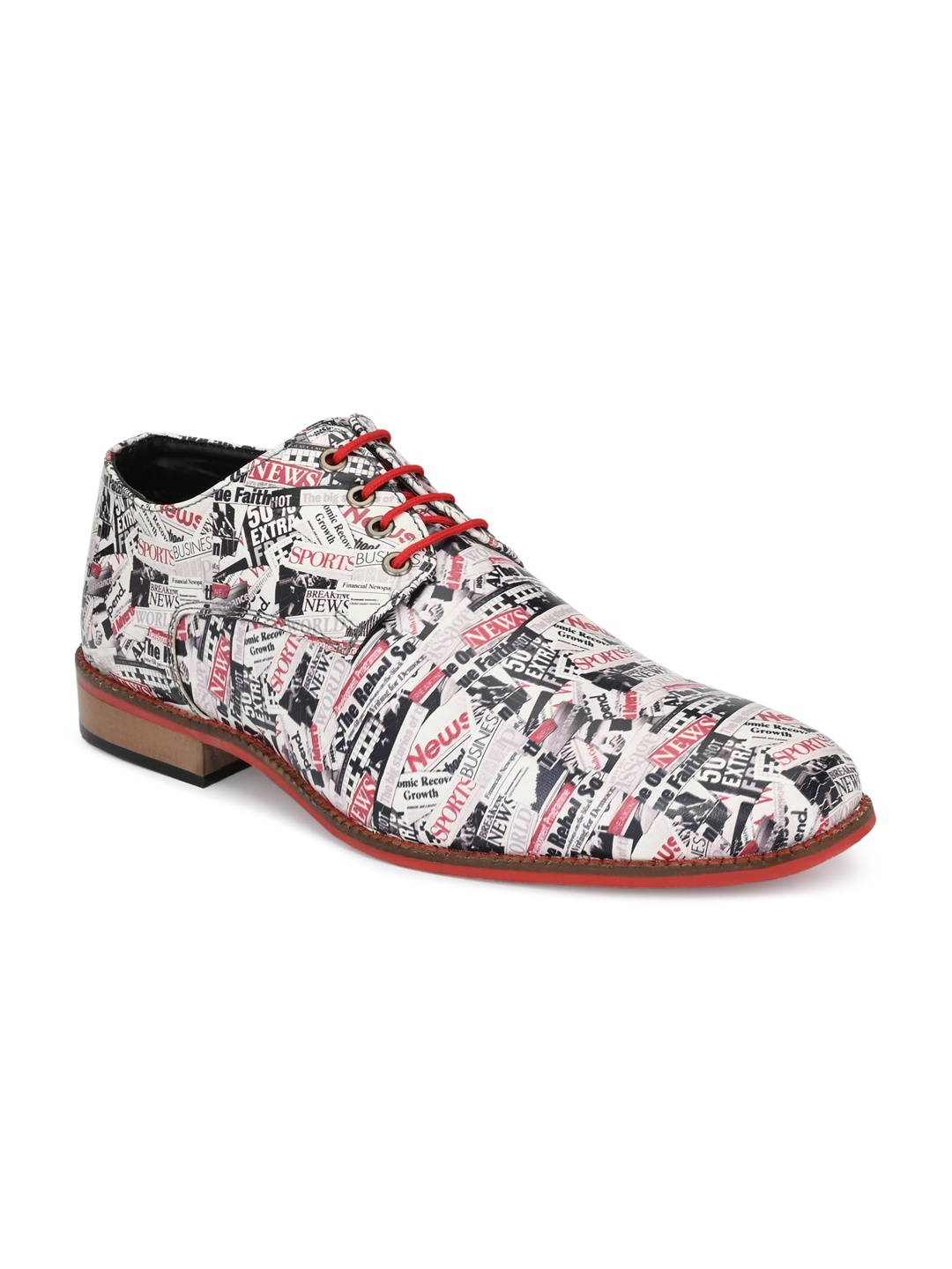 

KLEAT Men White & Red Printed Debrys Formal Shoes