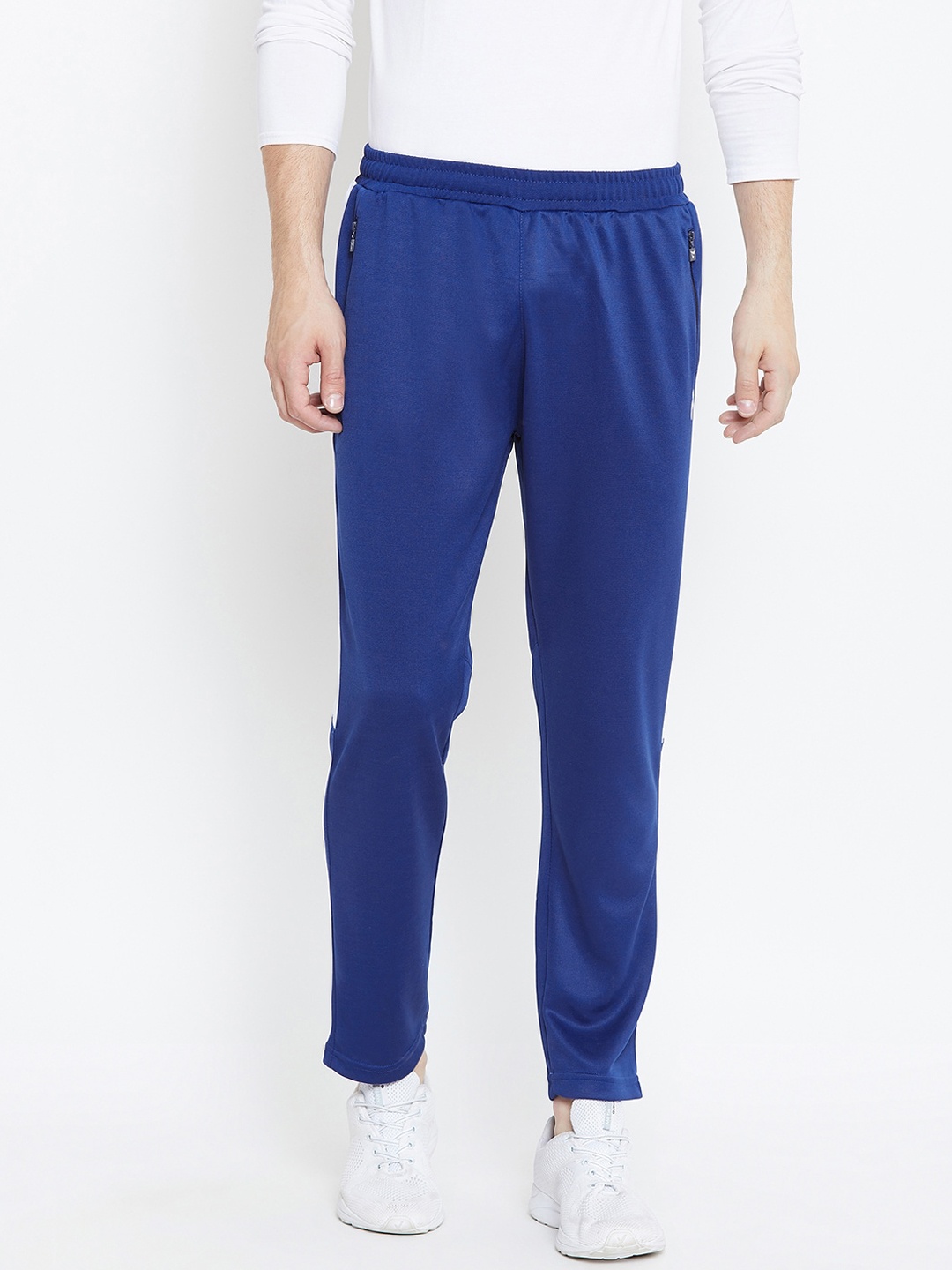 

PERFKT-U Men Blue Solid Track Pants