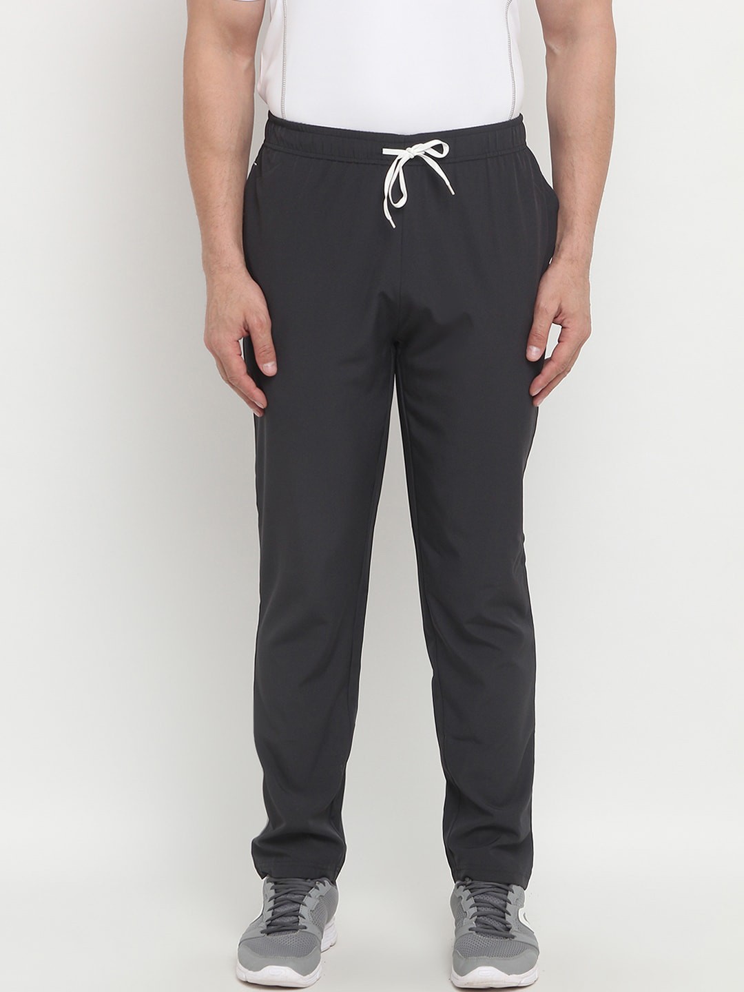 

PERFKT-U Men Grey Solid Track Pants