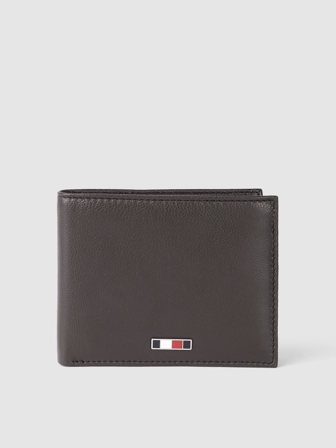 

Tommy Hilfiger Men Brown Leather Two Fold Wallet