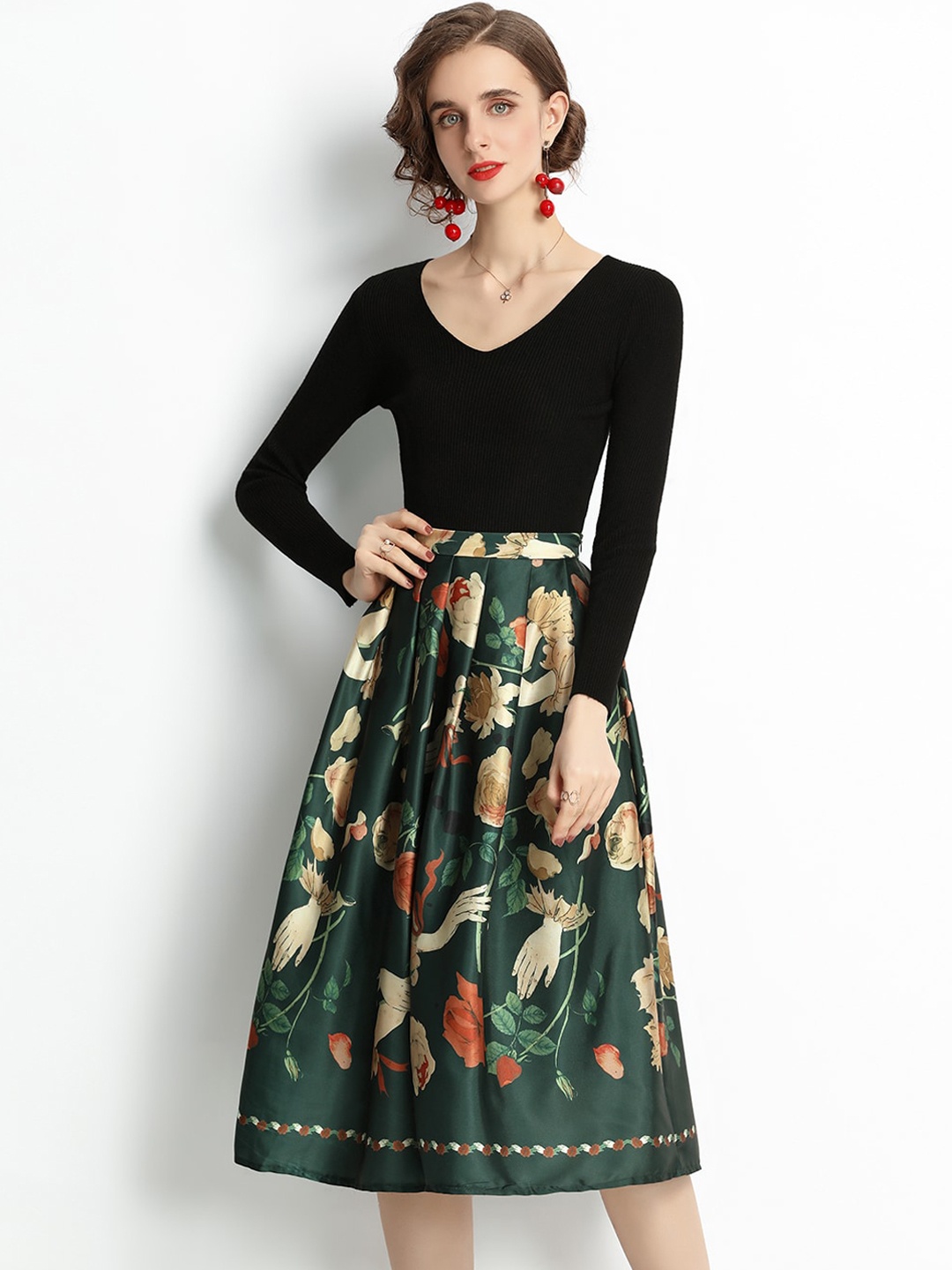 

JC Collection Women Green & Black Printed Co-Ords