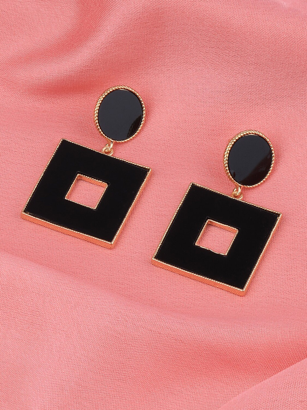 

Silver Shine Black Contemporary Drop Earrings