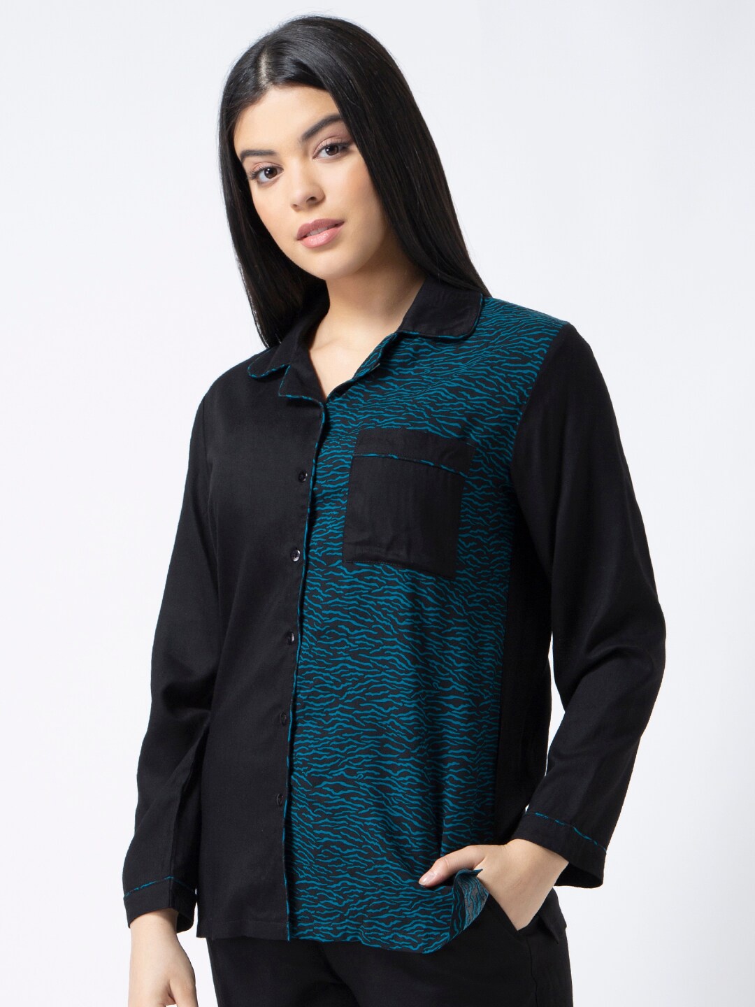 

ADORENITE Black Shirt Style Top