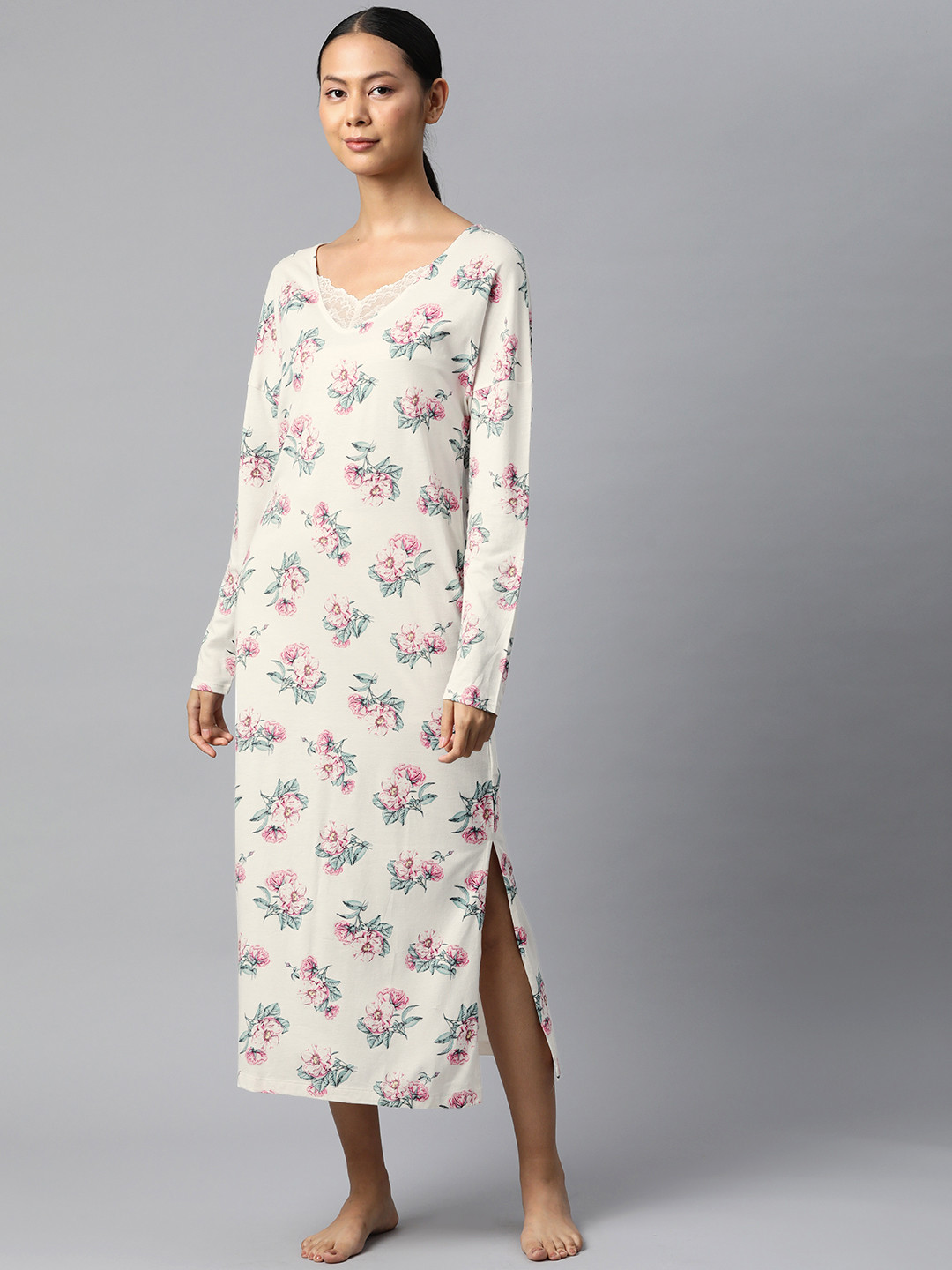 

Marks & Spencer White & Pink Floral Printed Nightdress