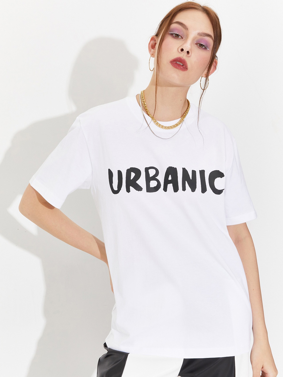 

URBANIC Women White Typography Printed T-shirt