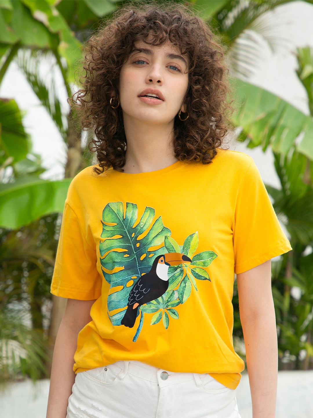 

URBANIC Women Yellow V-Neck Drop-Shoulder Sleeves T-shirt