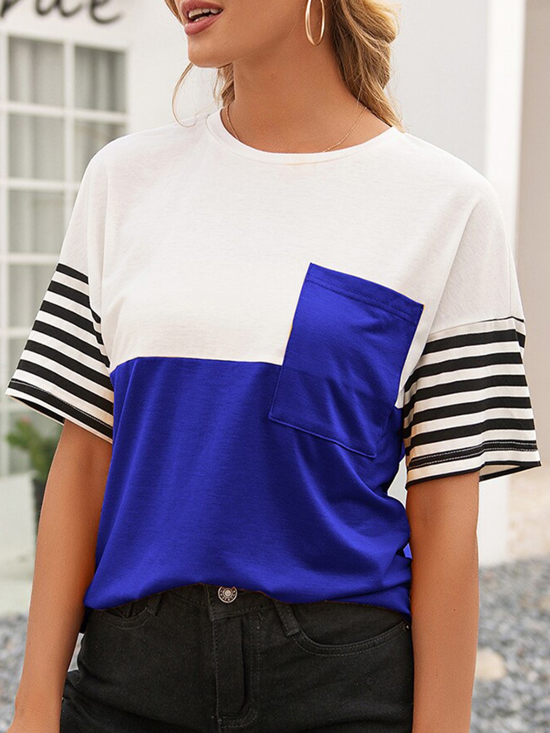 

URBANIC Women Blue & petal pink Colourblocked T-shirt
