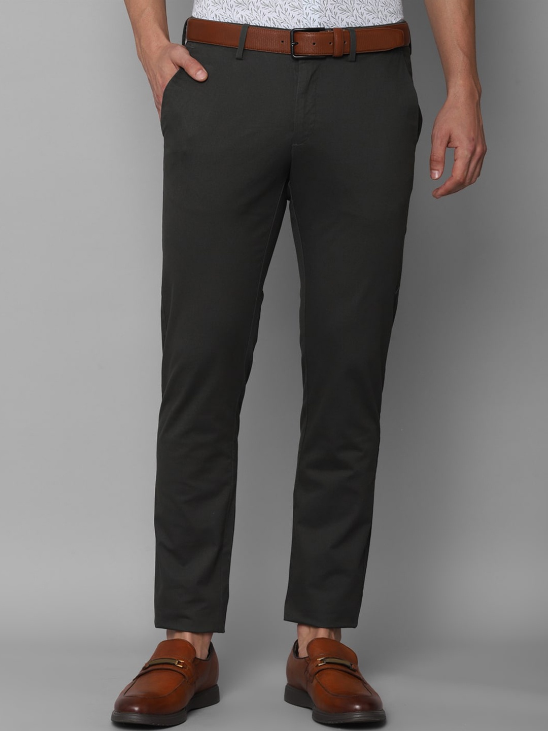 

Allen Solly Men Grey Slim Fit Trousers