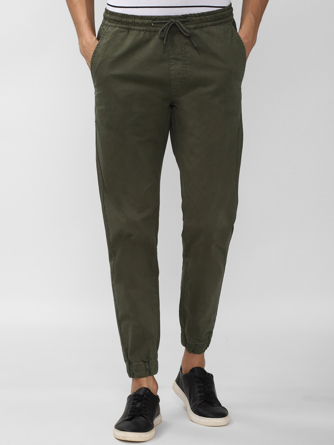 

Peter England Casuals Men Olive Green Slim Fit Joggers Trousers