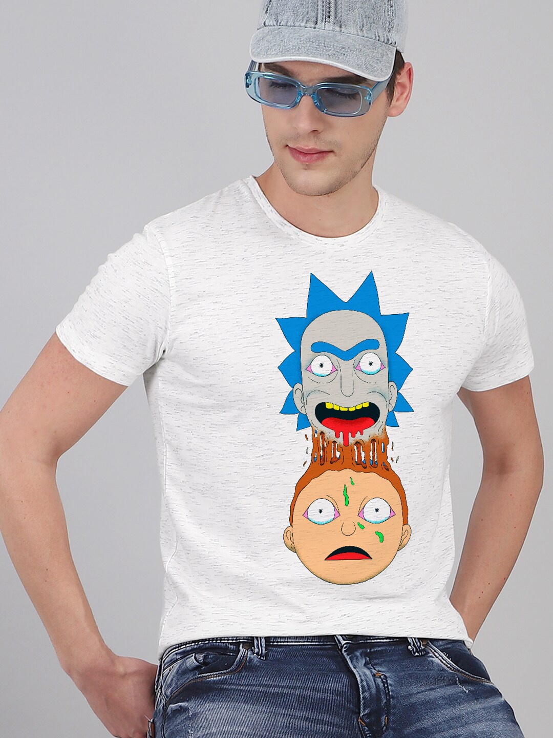 

Free Authority Men White Rick & Morty Featured Slim-Fit T-shirt