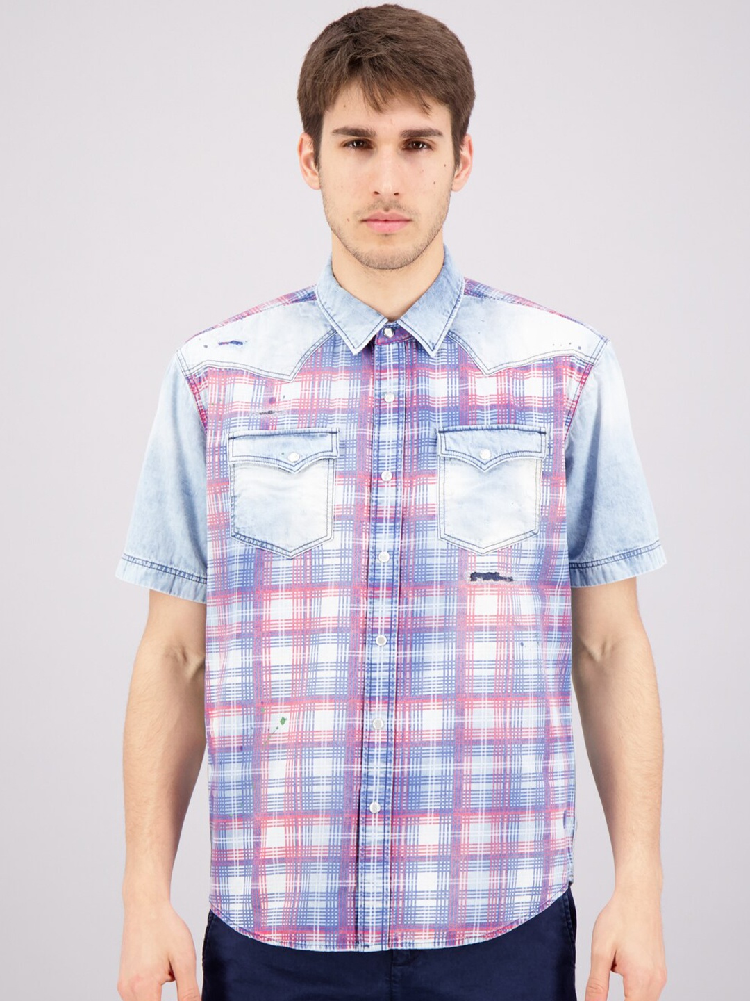 

FREESOUL Men Blue Slim Fit Tartan Checks Checked Casual Shirt