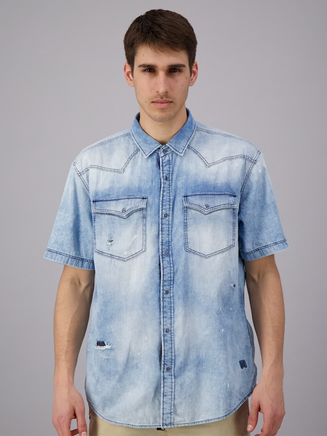 

FREESOUL Men Blue Slim Fit Faded Casual Shirt
