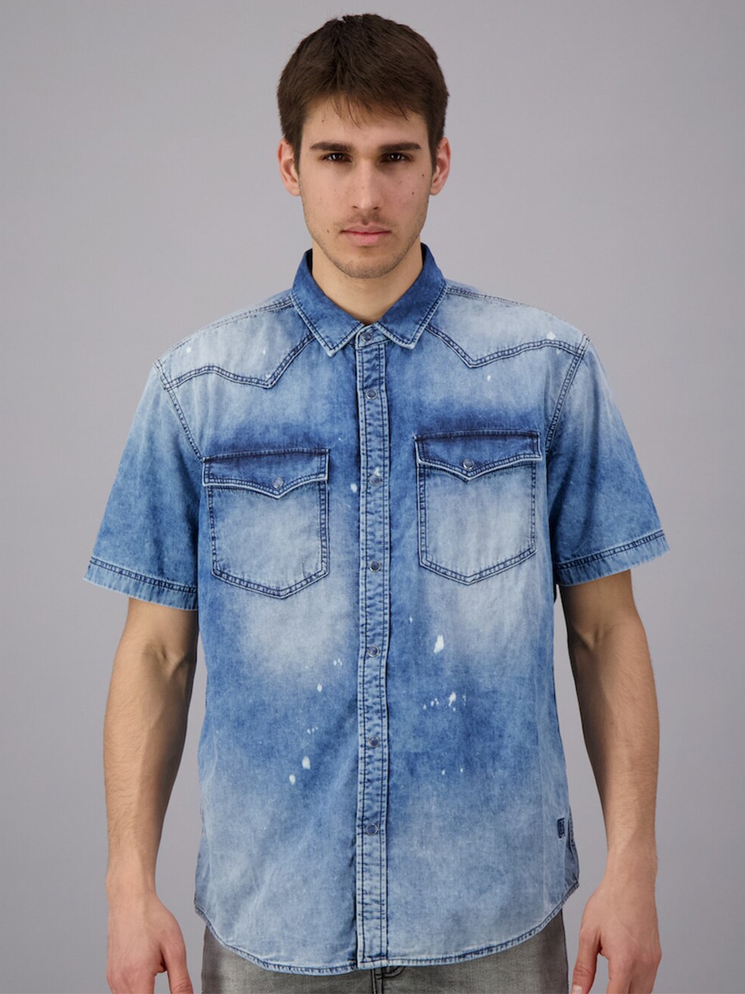 

FREESOUL Men Blue Slim Fit Faded Casual Shirt