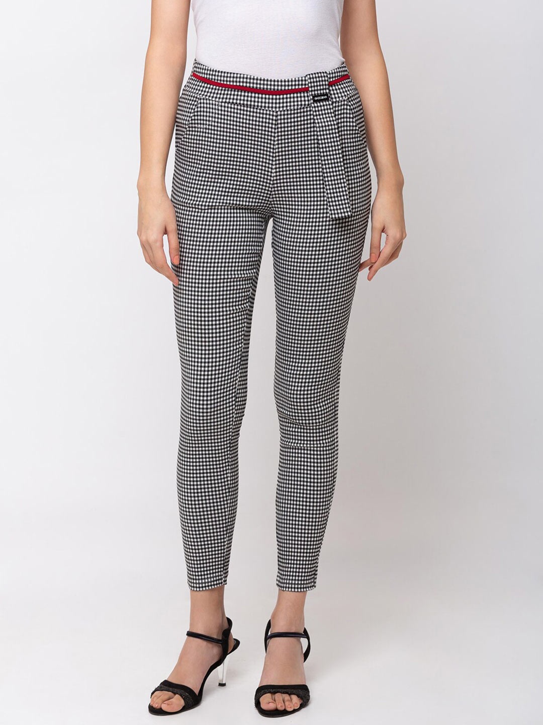 

SHECZZAR Women Black & White Checked Slim-Fit Jeggings